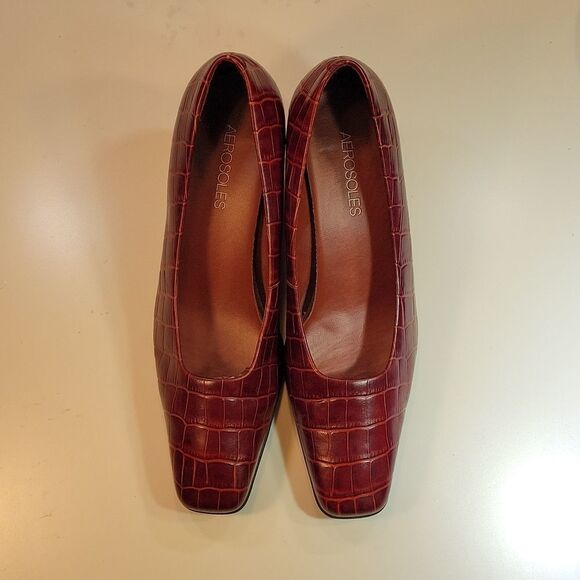 AEROSOLES SNAKESKIN PATTERN DESIGN BLOCK CONGNAC PUMP SHOE - Picture 3 of 15